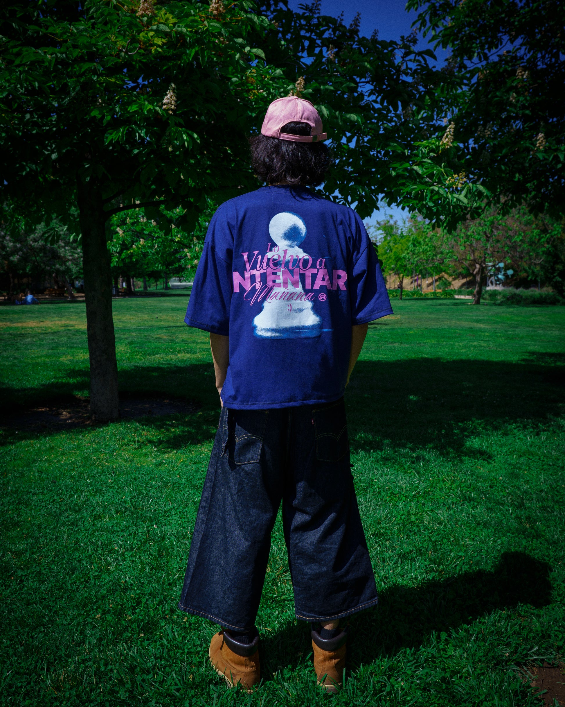 BOXY FIT - NAVY T SHIRT - CADA MOVIEMINTO CUENTA