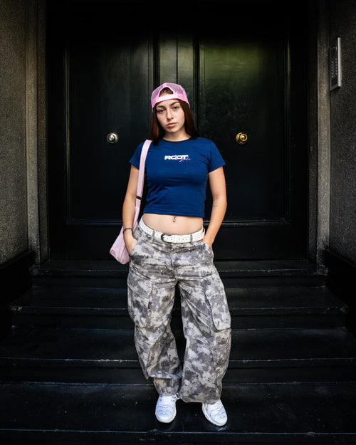 BABY TEE - NAVY SHIRT - CADA MOVIMIENTO CUENTA