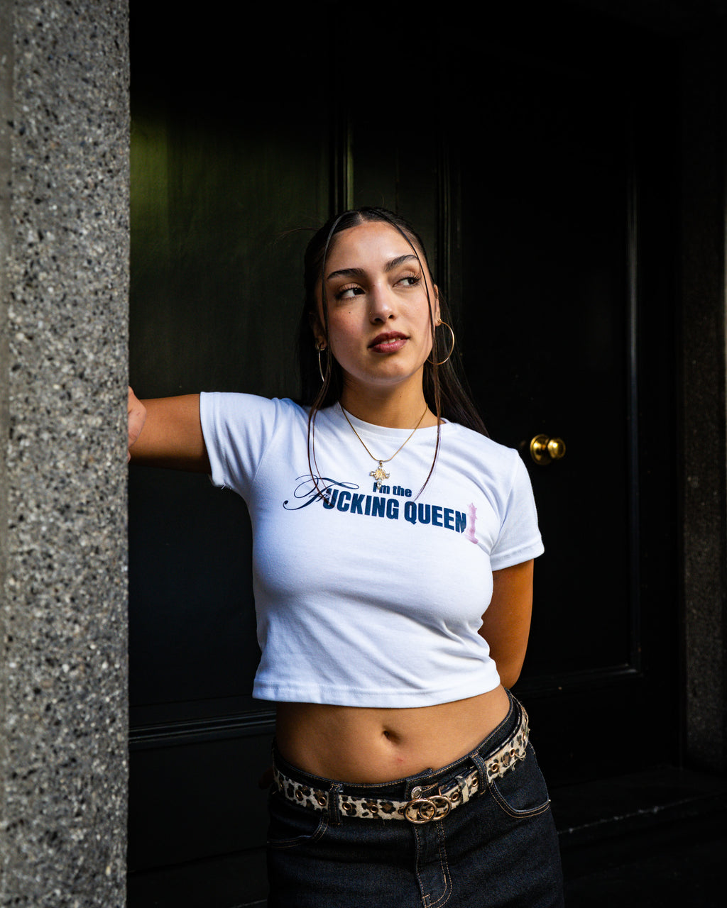 BABY TEE - WHITE SHIRT - CADA MOVIMIENTO CUENTA